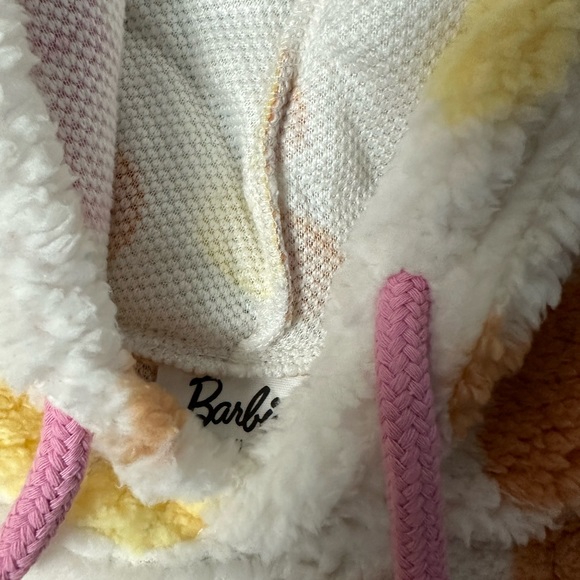 NWT Barbie™️💕 The Movie Floral Sweat-shirt NWT - Picture 4 of 7